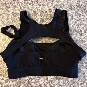 Nvgtn black apex bra size medium